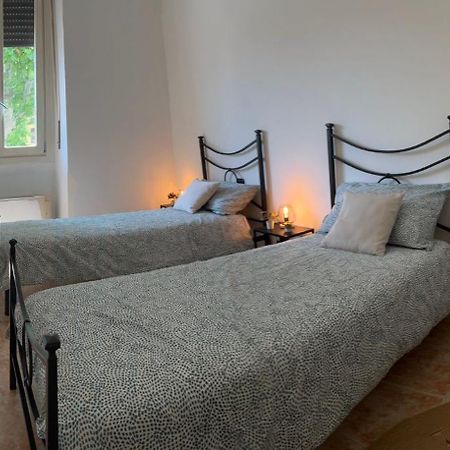 Casa Polly 2 - Ampio E Comodo Appartamento A โวเกรา ภายนอก รูปภาพ